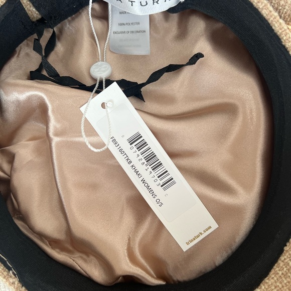 TT CLAIRE BOUCLE FLAT CAP IN KHAKI - Picture 5 of 5